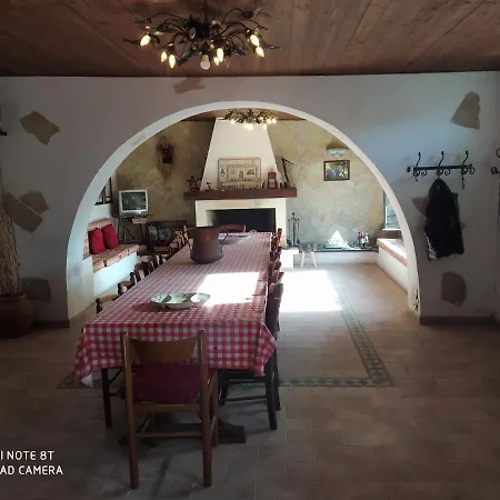 Casale Fucino Monolocale シャレー