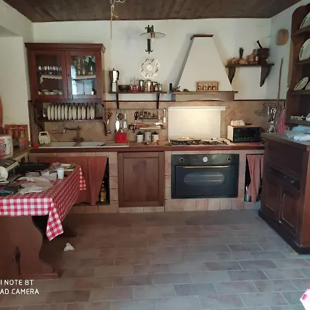 Casale Fucino Monolocale シャレー